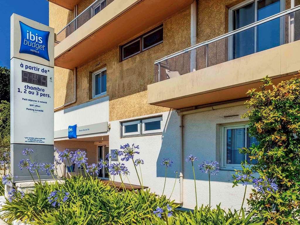 Ibis Budget Menton Bord De Mer Exterior foto