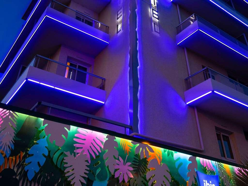 Ibis Budget Menton Bord De Mer Exterior foto